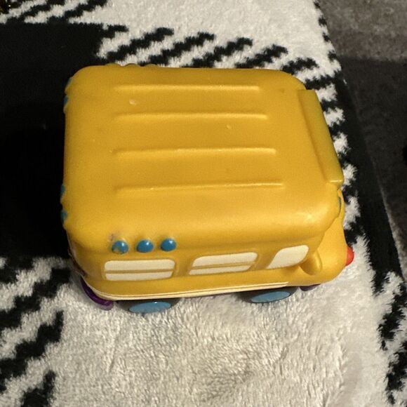 RARE My B Toys Yellow Bus Gus Mini Push-pull School Bus 3.25" Baby Toddler Toy - Picture 2 of 3